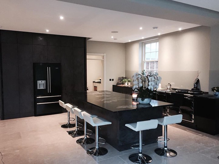 Dark Porcelain Kitchen